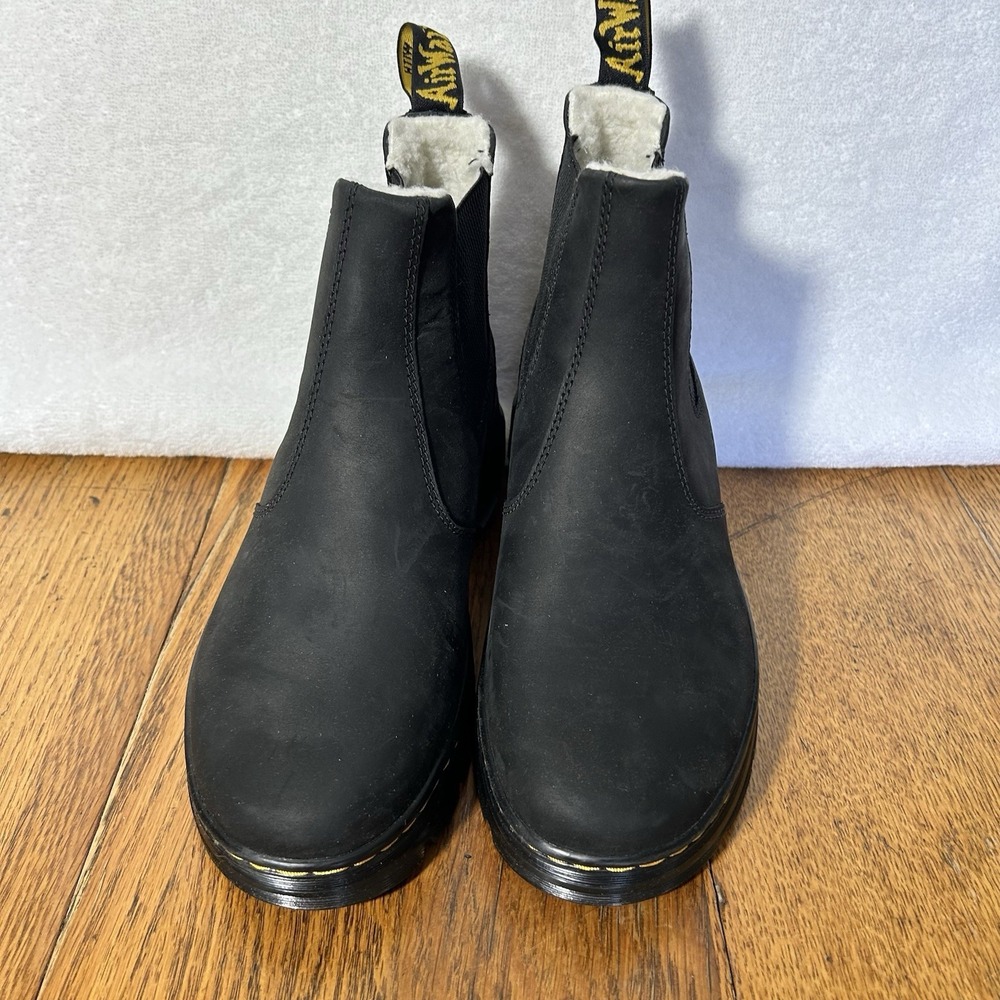 Dr Martens Womens Size 9 M's 8 Embury Black Leather Fur Lined Chelsea Boots - Picture 2 of 7